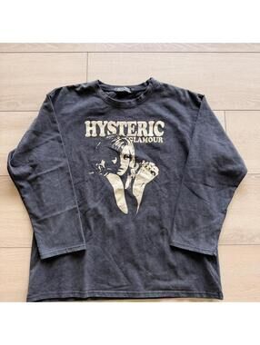 Hysteric Glamour Men's Black and Grey Tshirt